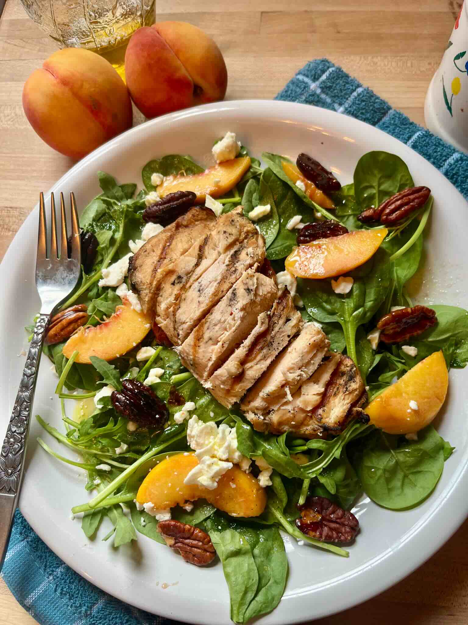 Peach, Arugula & Spinach Salad