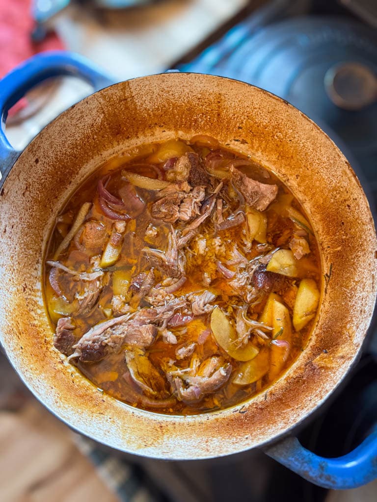 Apple Balsamic Braised Pork Shoulder: A Hearty Family Comfort Dish
