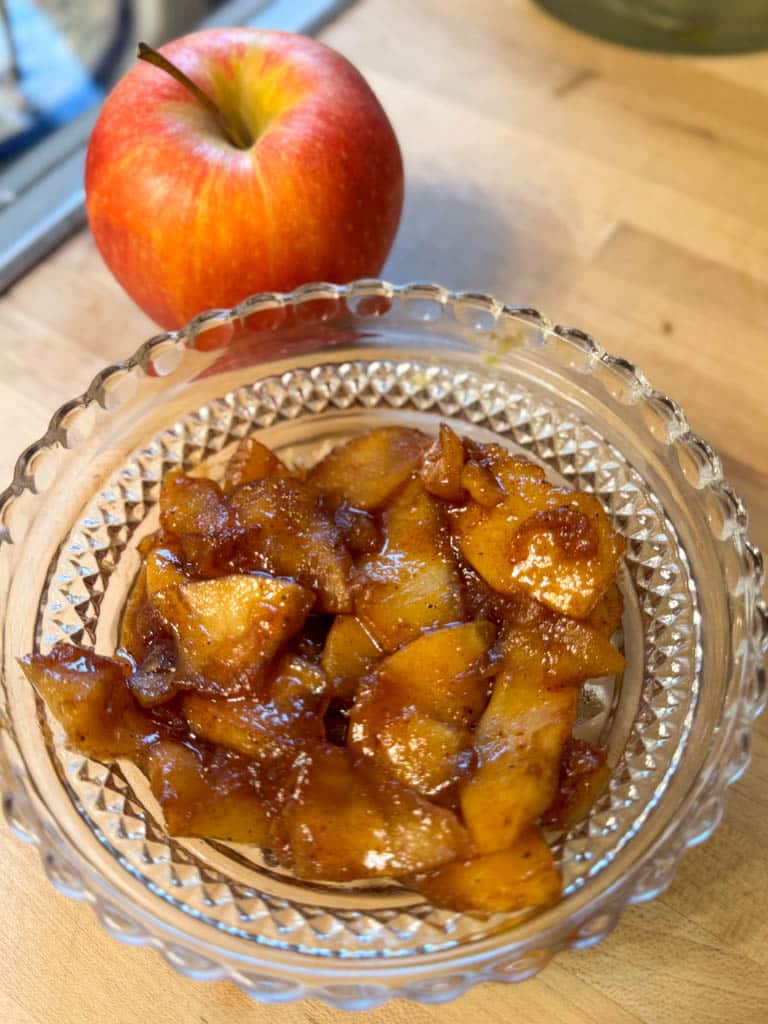 Caramelized Skillet Apples with Balsamic: A Cozy Fall Treat